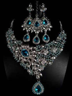 rhodium-necklaces-jewellery-003952FN2896